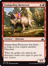 【Foil】《暴走する角冠/Stampeding Horncrest》[RIX] 赤C